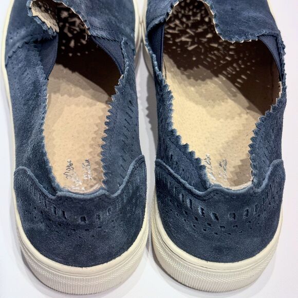 Seychelles Blue Suede Laser Cut Native Print Slip On Sneaker Women’s Size 9.5 - Picture 8 of 15